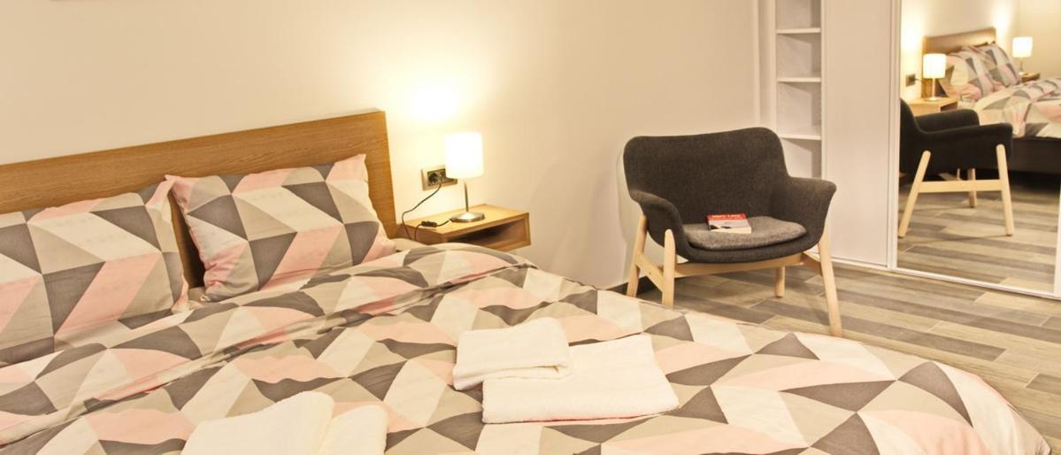 Apartmani Sterija Novi Sad Bagian luar foto